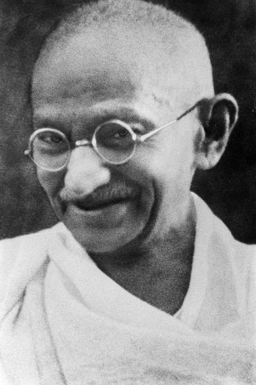 pacifist, mahatma gandhi, mohandas karamchand gandhi, spiritual leader, nonviolence, resistance, equality, racial segregation, mahatma gandhi, mahatma gandhi, mahatma gandhi, mahatma gandhi, mahatma gandhi